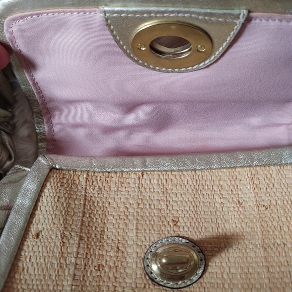 Coach Small Purse - Picture 9 of 16